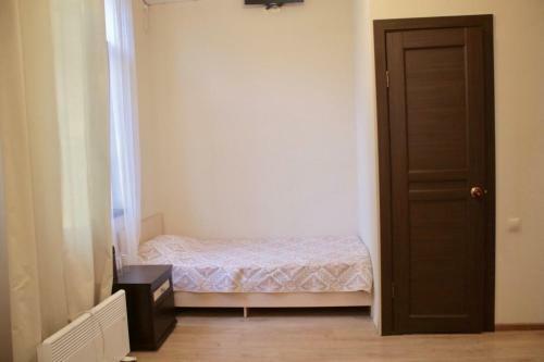 Hostal Guesthouse On Voronova 86