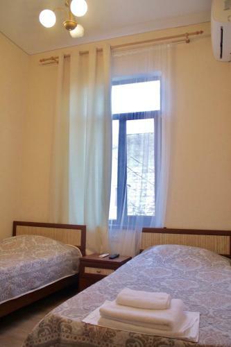 Hostal Guesthouse On Voronova 86
