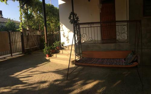 Hostal Guest House Family