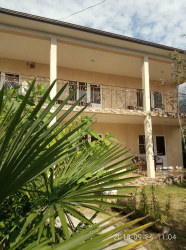 Hostal Guest House Mihalych