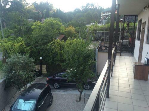 Hostal Arle Guest House