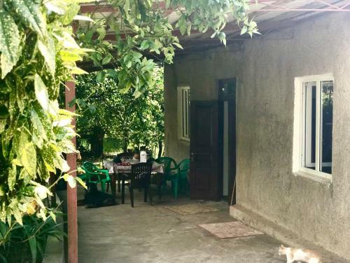 Guest-house Elona