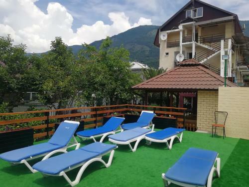 Hostal U Ruslana Guest House