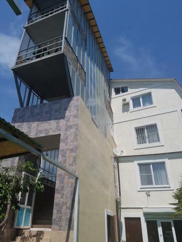 Hostal Kalina Guest House