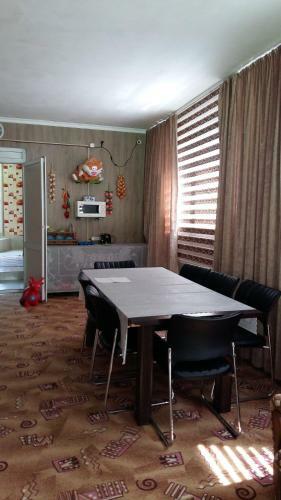 Hostal Kalina Guest House