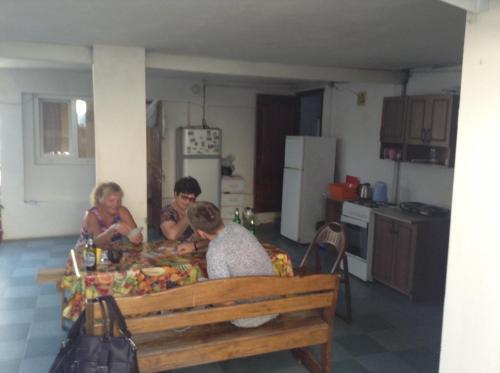 Hostal Guest House U Lili