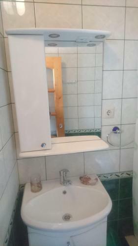 Hostal Guest House Sayat-nova 35