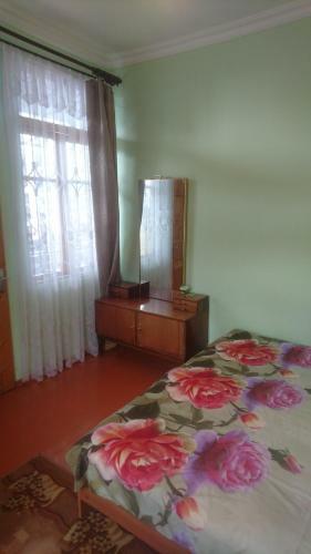 Hostal Guest House Sayat-nova 35