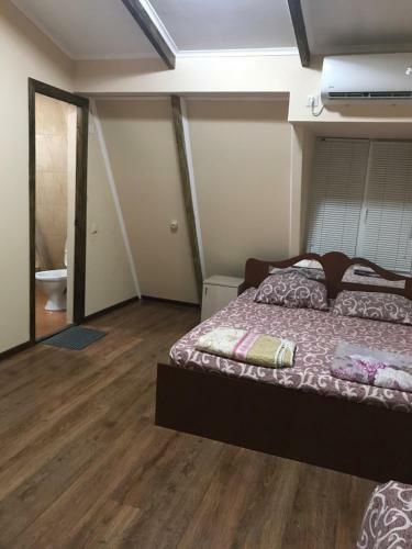 Hostal Guest House Krasotel