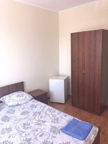 Hostal Guest House On Geroyev 16 Marta 12