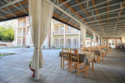 Hotel Nikopoli On Vodopadnaya 2