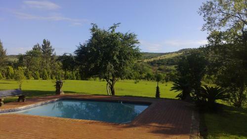Woodridge Palms Boutique Hotel