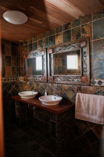 Oryx Hill Safari Lodge
