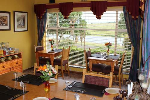 Hostal Waterfront Guest House