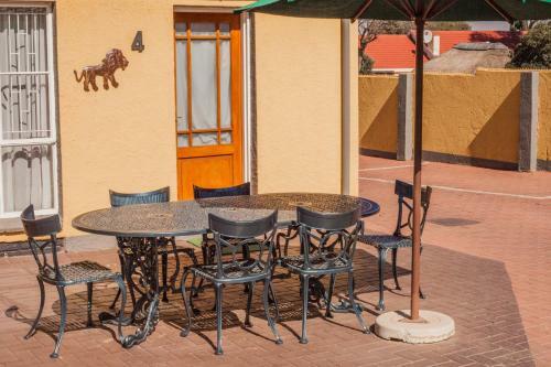 Hostal Marle' Lodge Bed & Breakfast