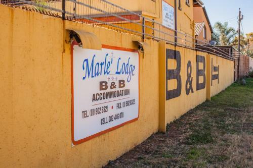 Hostal Marle' Lodge Bed & Breakfast
