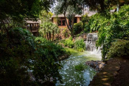 Hotel Shonalanga Valley Resort