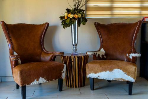 Hostal Hlulani Guest House