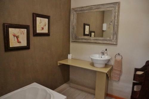 Lodge Kwaggashoek Game Ranch