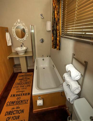 Lodge Kwaggashoek Game Ranch
