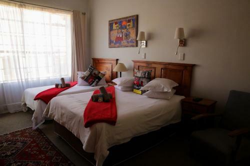 Hostal Twins Guesthouse
