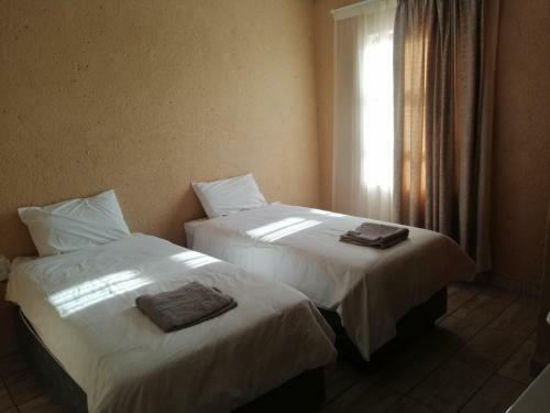 Hostal Kanyane Lodge