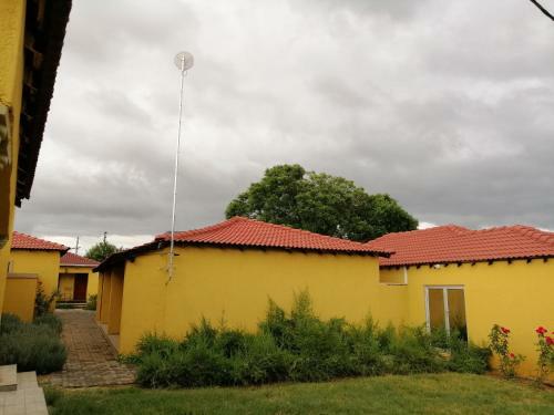 Hostal Kanyane Lodge