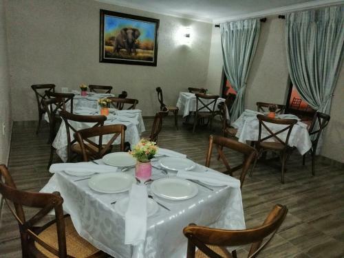 Hostal Kanyane Lodge