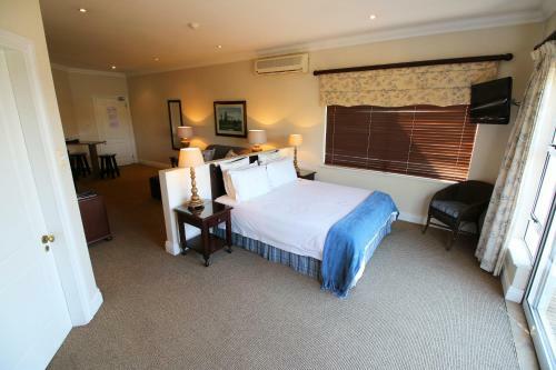 Kingfisher Lodge