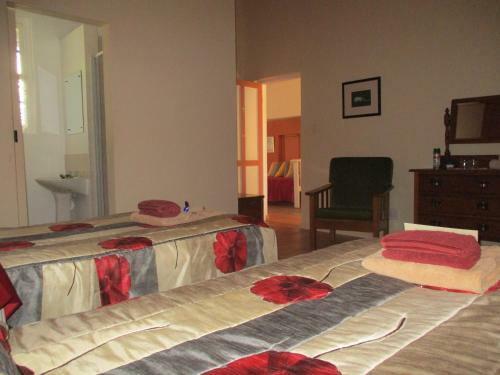 Hostal Van Rhyn Guest House