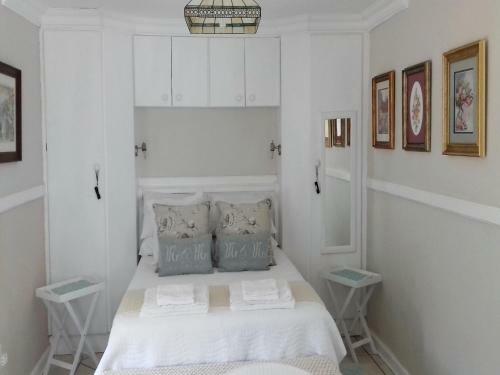Hostal Jasmine Cottage