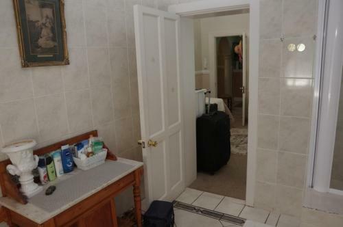 Hostal Jasmine Cottage