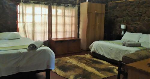 Lows Creek Lodge