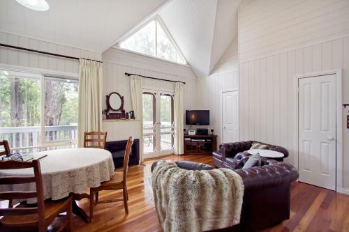 Lodge Silvertop Cottages