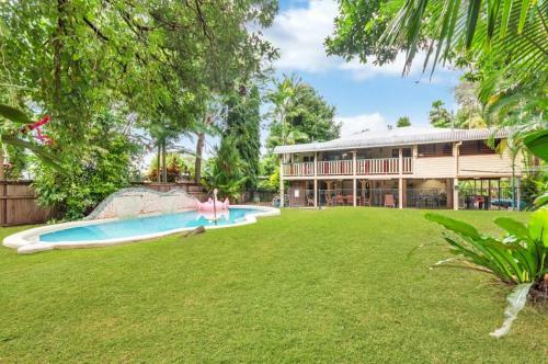 Edge Hill Holiday Home / Cairns