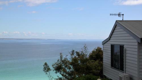 Sea Eagle Cottage