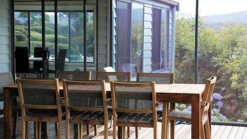 Sea Eagle Cottage