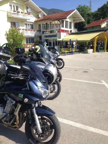 Motel Lunch & Bar