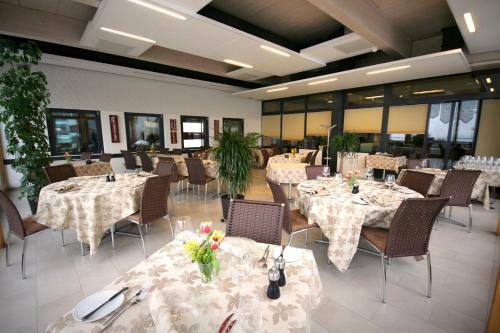 Hotel H�tel Cristal