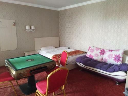 Kun Long Hotel