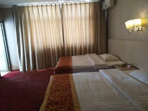 Kun Long Hotel