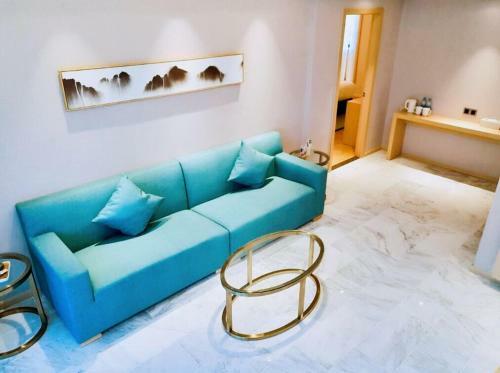 Ji Hotel Shanghai Caohejin Development Area Zhongxin Road