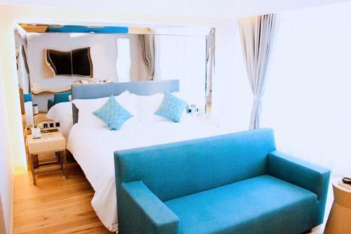 Ji Hotel Shanghai Caohejin Development Area Zhongxin Road