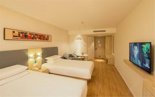 Hanting Hotel Zaozhuang Station
