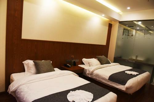 Lin Yin Holiday Hotel?pudong Airport?