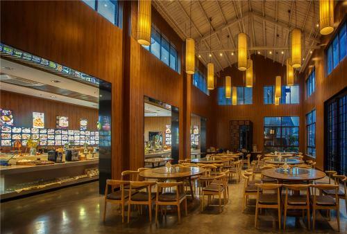 Lin Yin Holiday Hotel?pudong Airport?