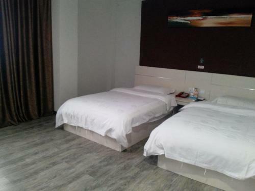 Junyi Hotel Jiangxi Xinyu Baoshi Park