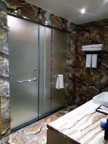 Ulanhot Mengjia Grand Hotel
