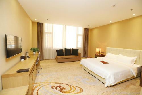 Ulanhot Mengjia Grand Hotel