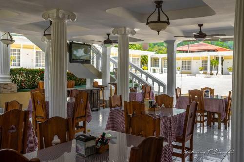 Hotel Centro Turistico Neily